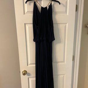 Navy blue halter pleated maxi dress size Xl   Elastic at waist.  Gold neck clasp
